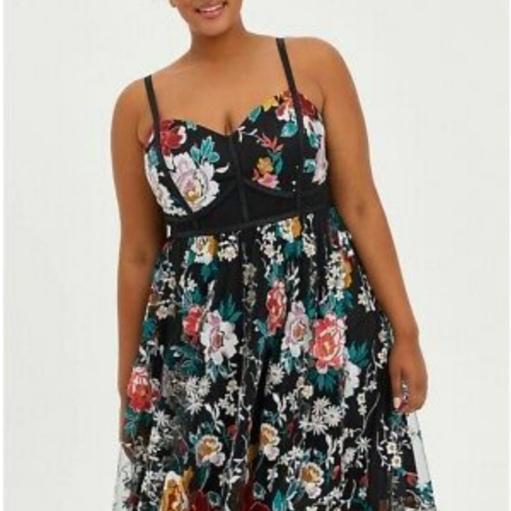 Torrid bustier skater midi dress - Lace floral black